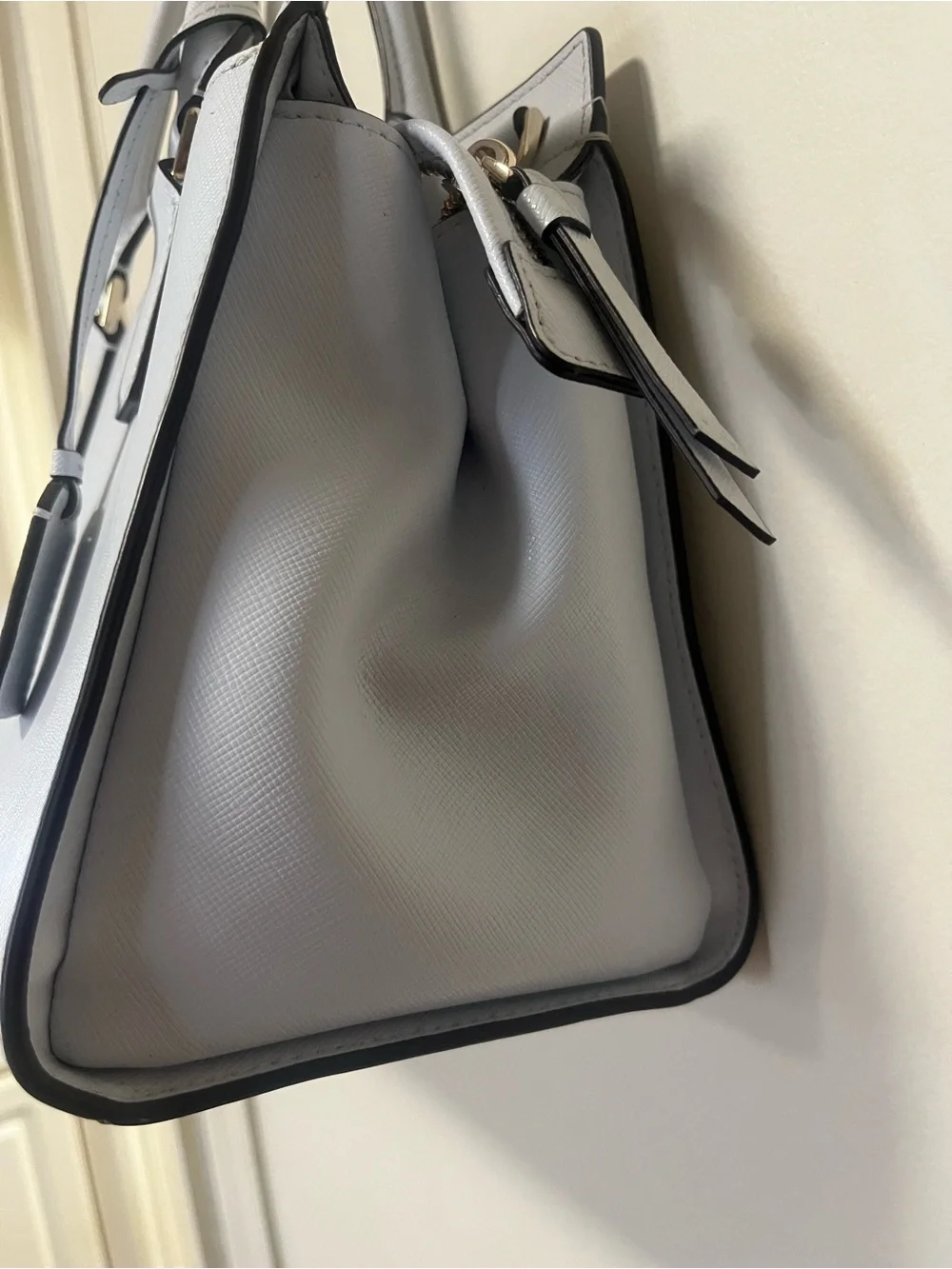 EUC Kate Spade Pale Lavender Saffiano Leather Structured Tote Bag